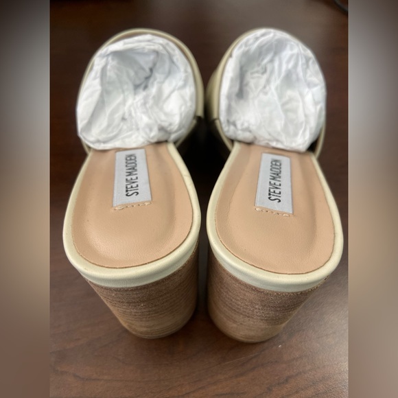 Steve Madden Heels - Picture 7 of 9